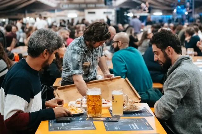 Un serata al Paulaner Oktoberfest Torino