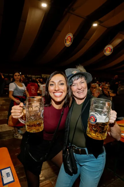 al Paulaner Oktoberfest Torino serata live... tributo 883