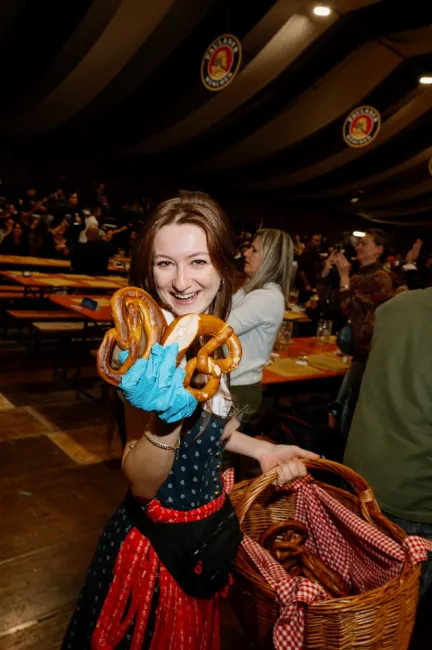 al Paulaner Oktoberfest Torino serata live... tributo 883