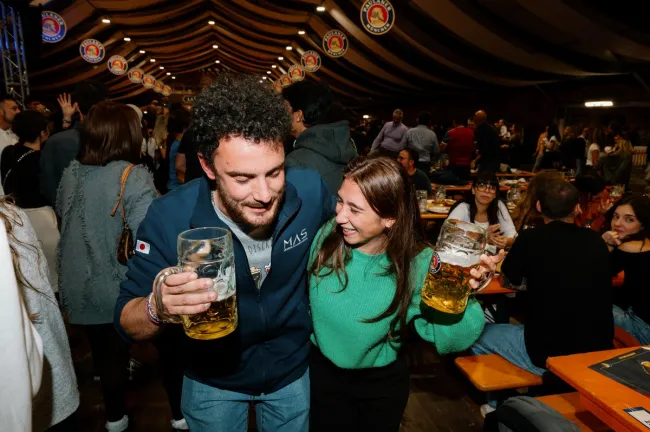 al Paulaner Oktoberfest Torino serata live... tributo 883