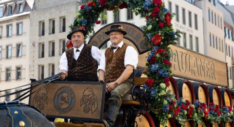 Oktoberfest Torino grande parata inaugurale