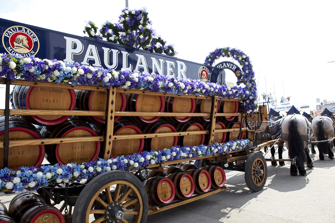Paulaner Oktoberfest Torino - la grande parata inaugurale